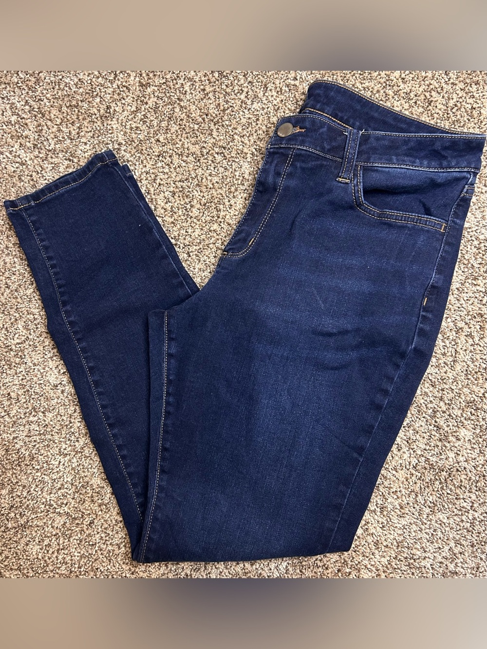 Women’s Dark Wash Jegging Jeans Size 14